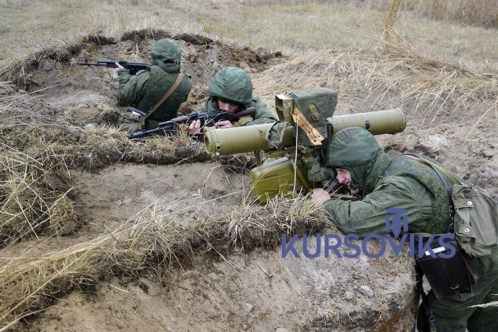 В боевых действиях приняв. Взвод ПТУР. Взвод ПТРК. ПТУР противотанкового взвода. Современные окопы.